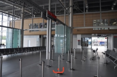 Zwiedzanie lotniska w Modlinie